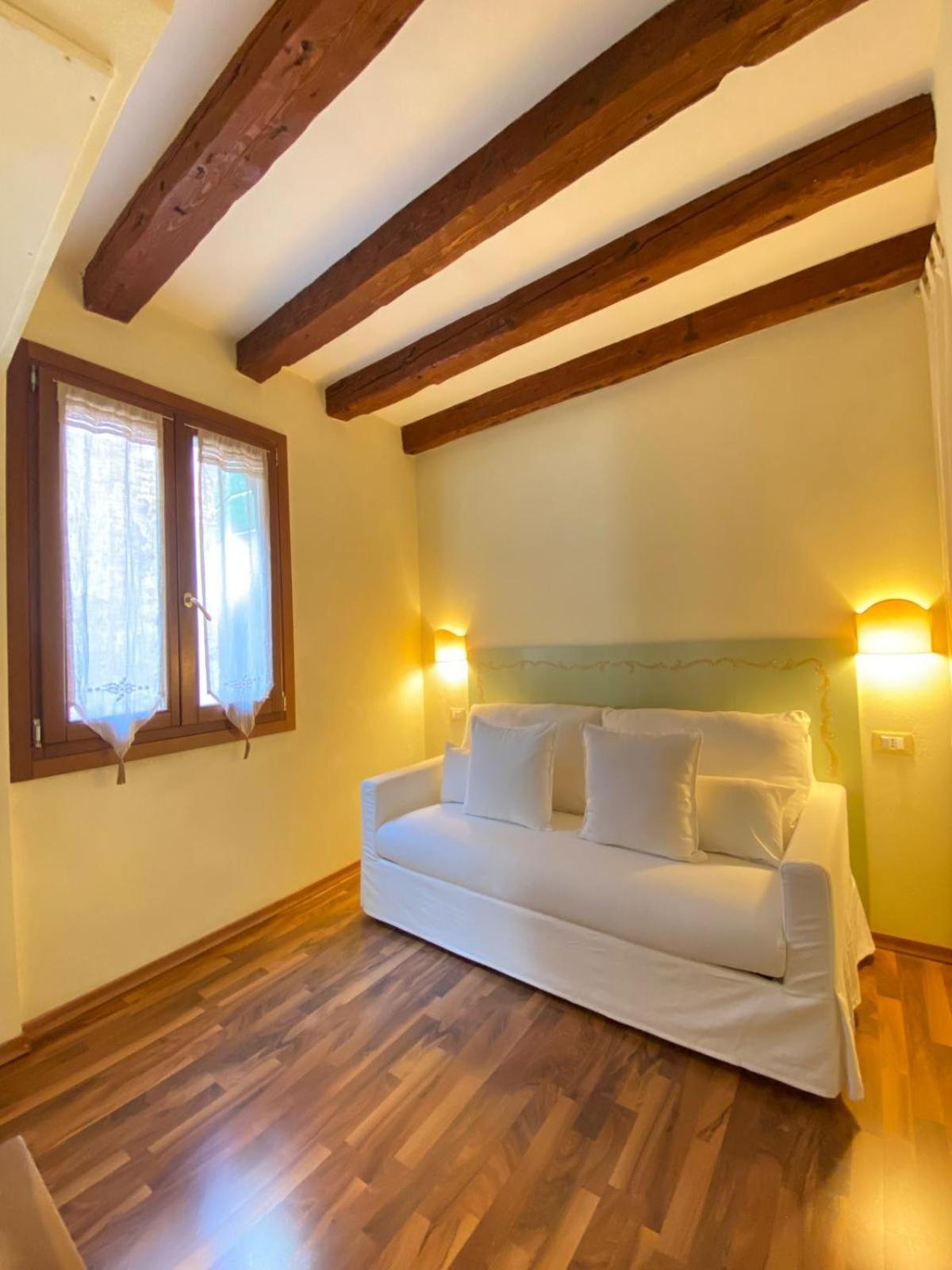 Casa Vacanze Angolo 'Sconto Benátky Exteriér fotografie