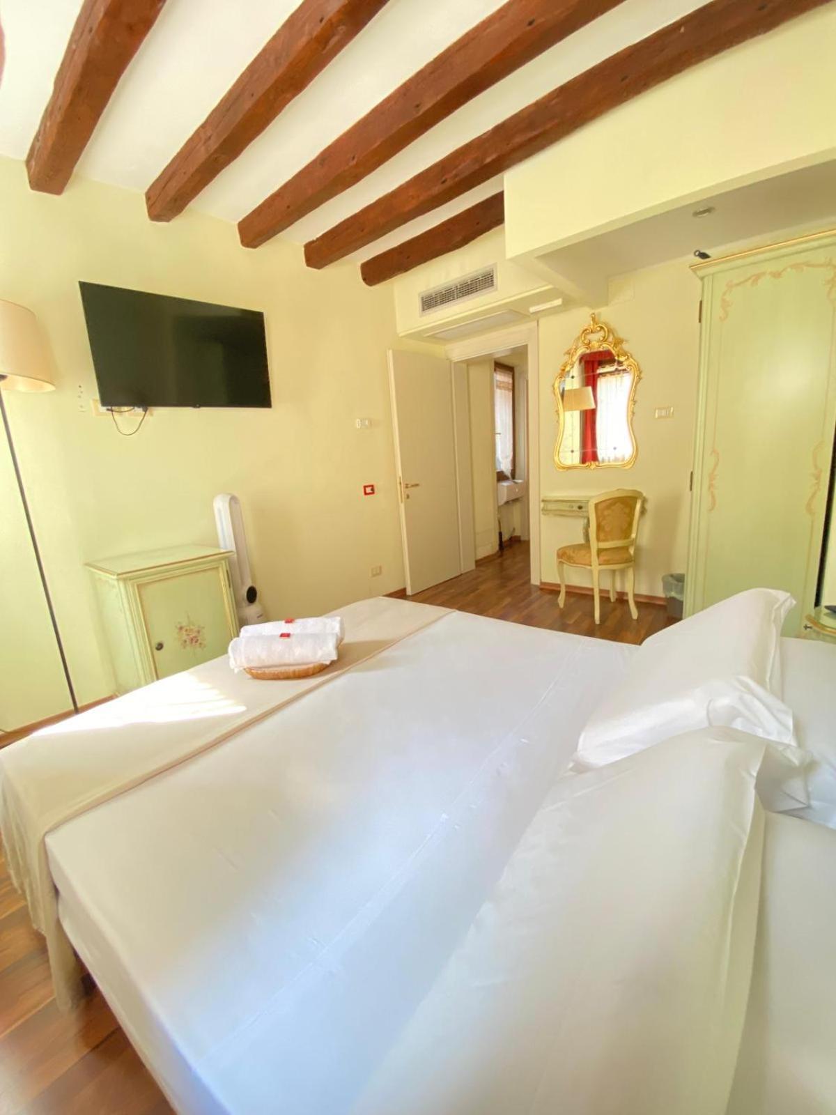 Casa Vacanze Angolo 'Sconto Benátky Exteriér fotografie
