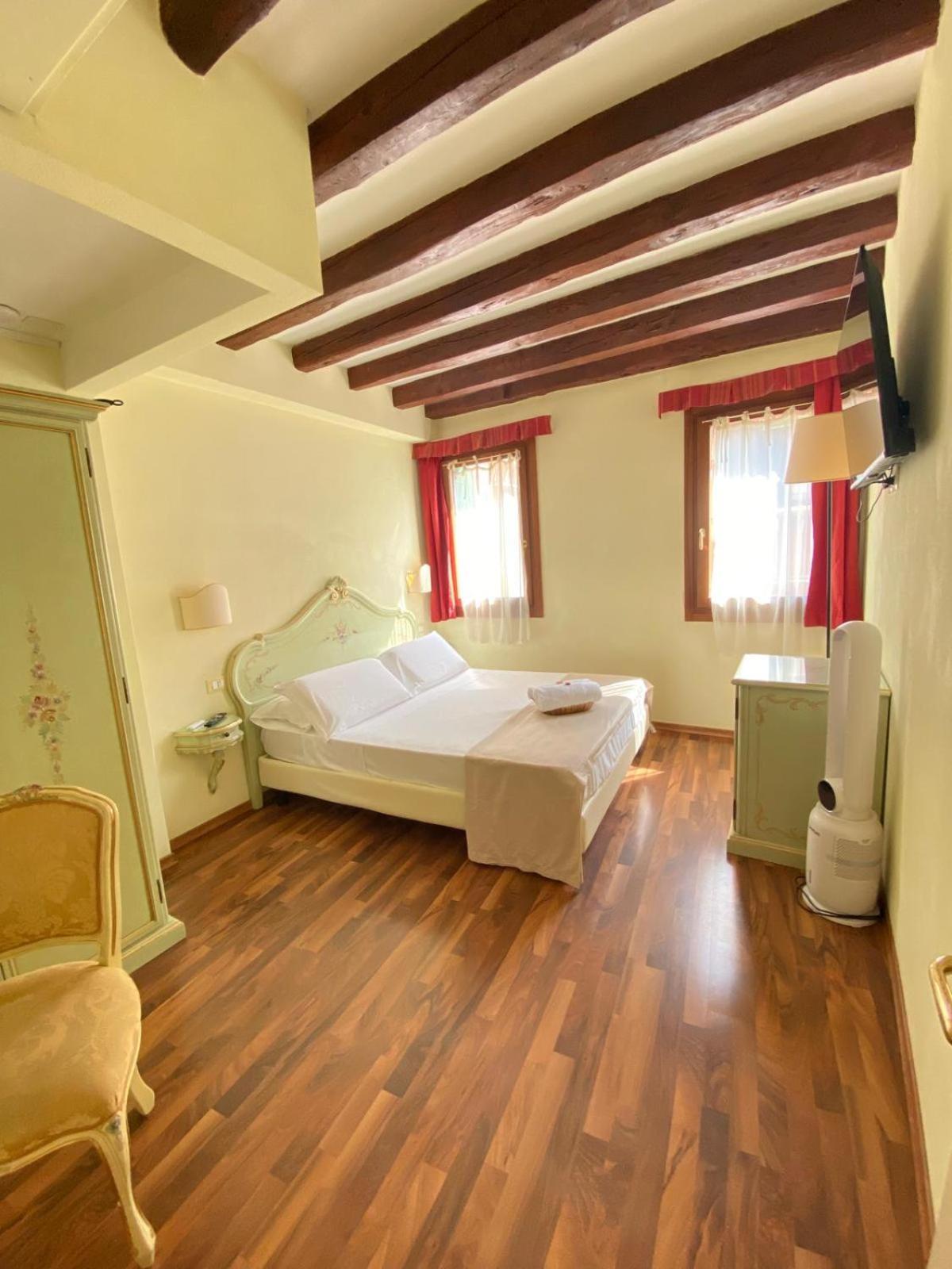 Casa Vacanze Angolo 'Sconto Benátky Exteriér fotografie