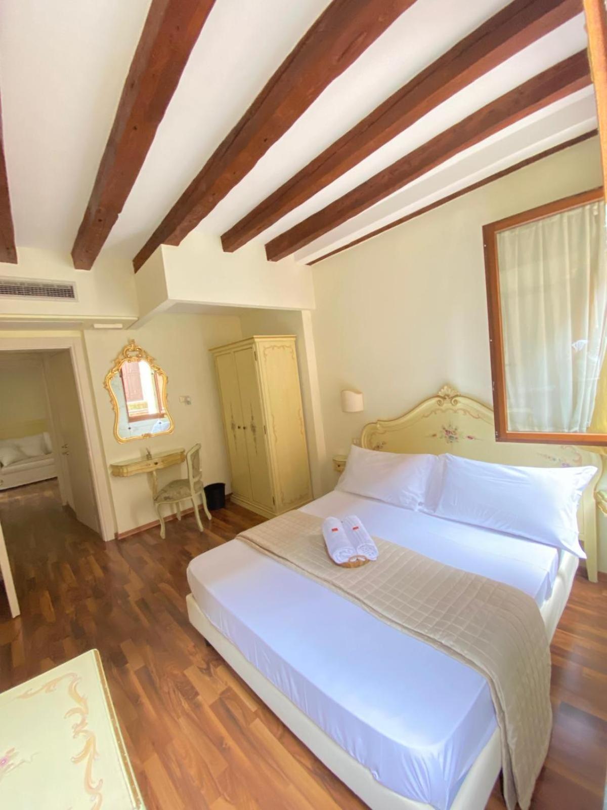 Casa Vacanze Angolo 'Sconto Benátky Exteriér fotografie
